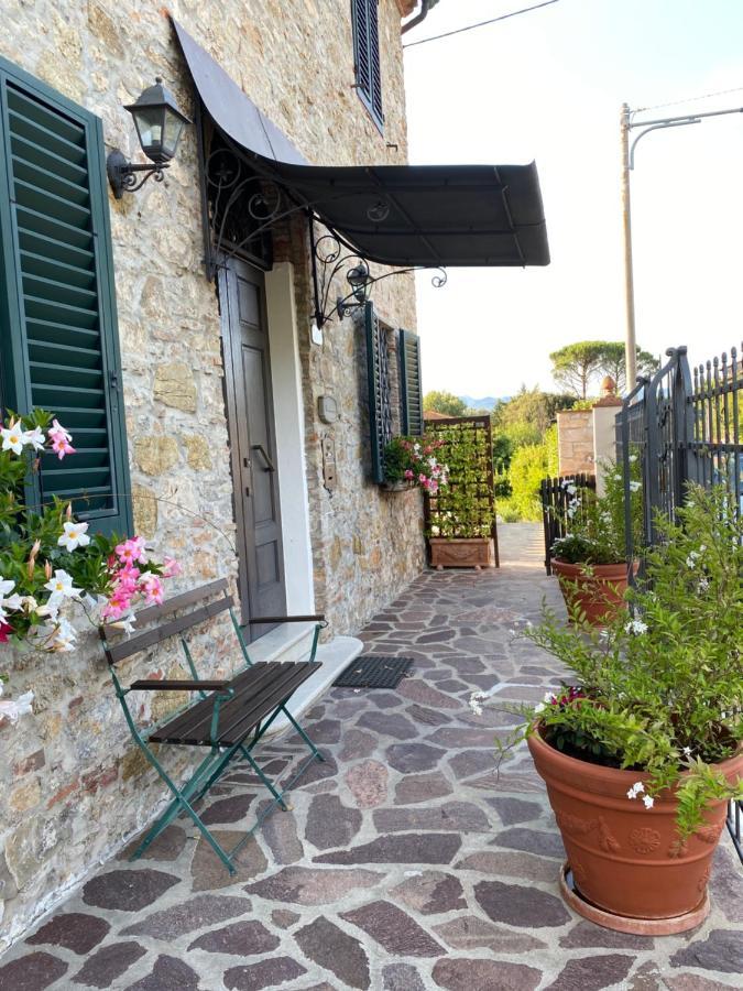 Villa Casa Pietra Del Sole Lucca Exterior foto
