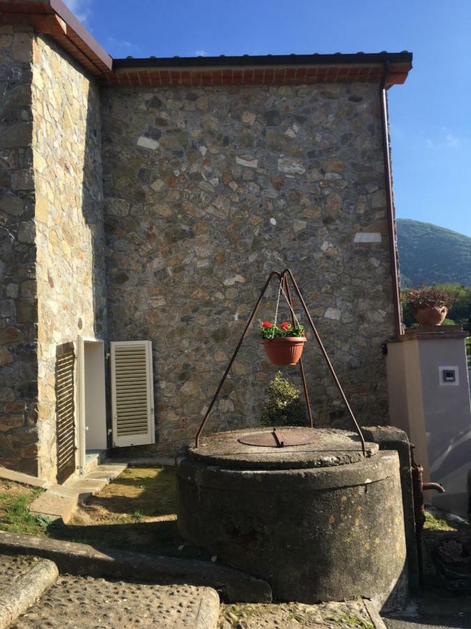 Villa Casa Pietra Del Sole Lucca Exterior foto
